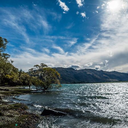Mt Gold Glamping Hotel Wanaka Bagian luar foto