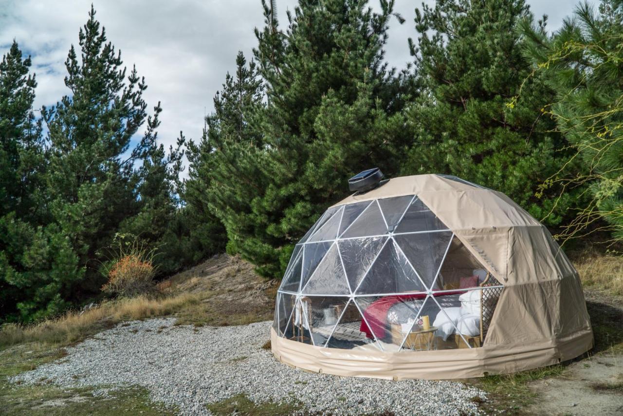 Mt Gold Glamping Hotel Wanaka Bagian luar foto