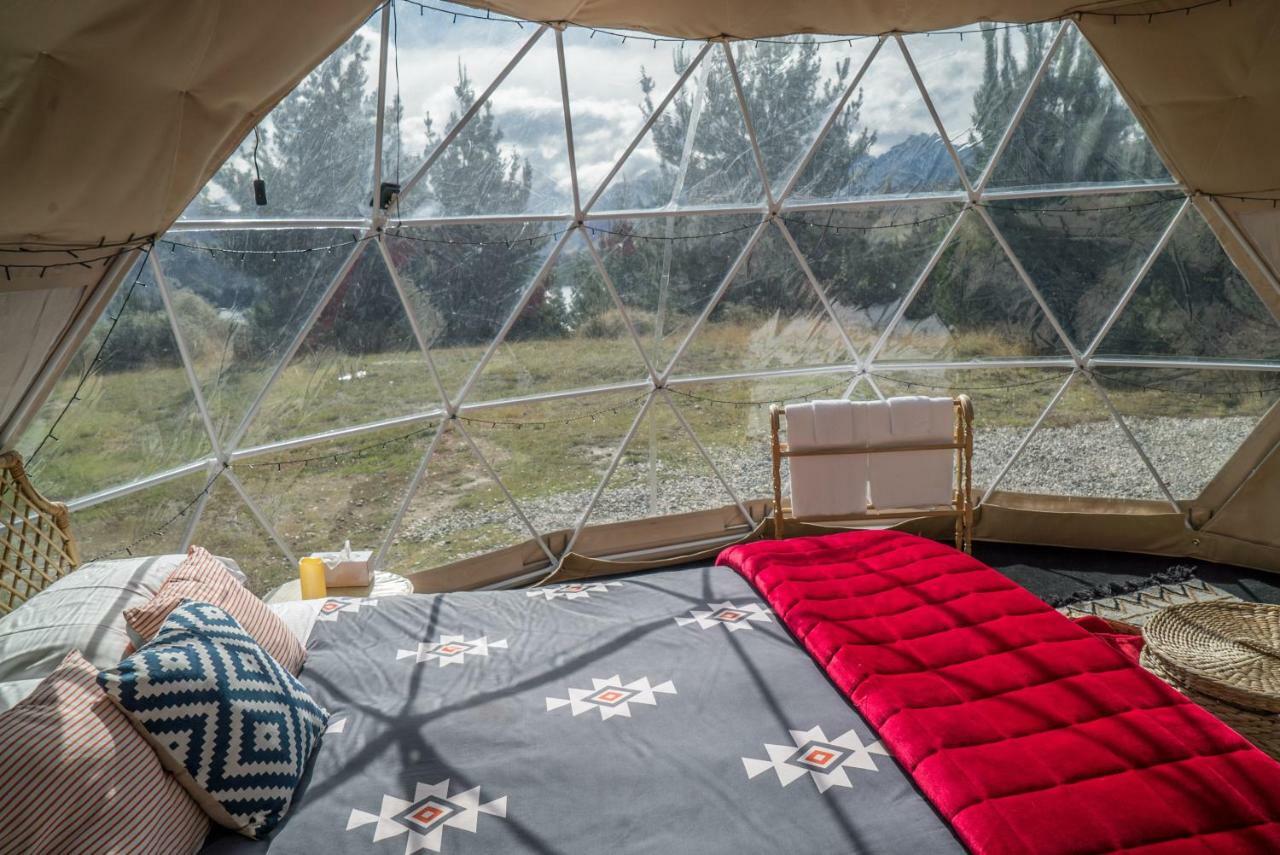 Mt Gold Glamping Hotel Wanaka Bagian luar foto